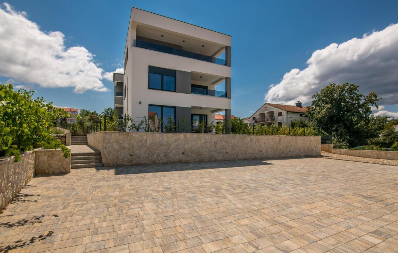 Vila Stemark Njivice Exterior foto